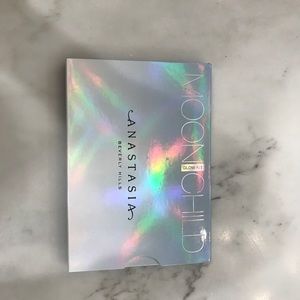 Anastasia Beverly Hills Moon Child Glow Kit NWT